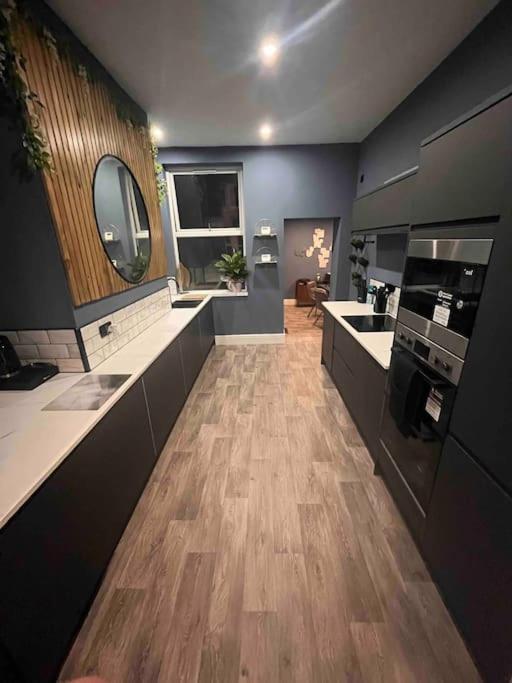 Modern 5 Bedroom Terraced Luxurious House Colwyn Bay Buitenkant foto